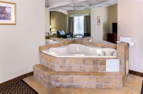 hotels in md with jacuzzi suites